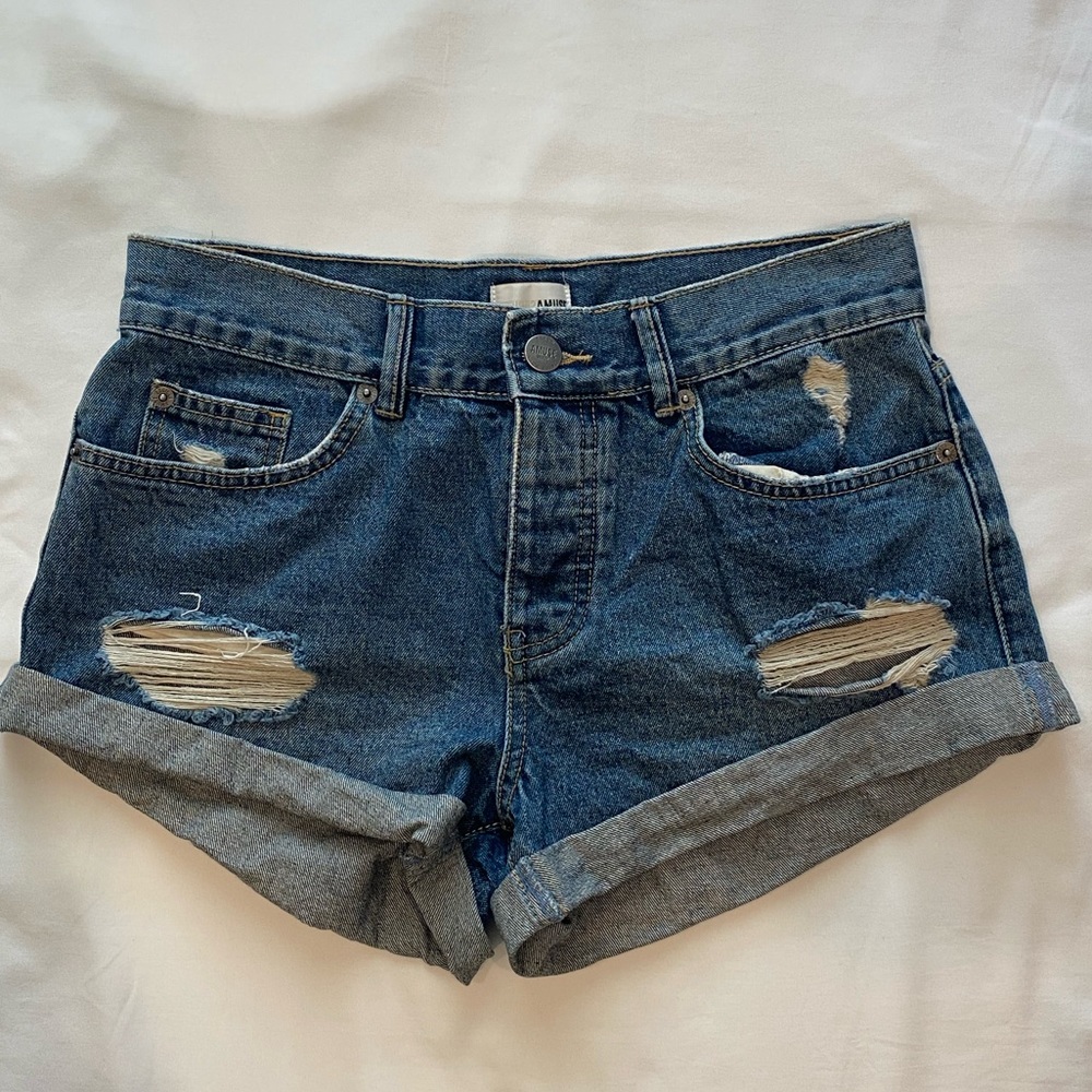 Amuse Society high waisted denim shorts